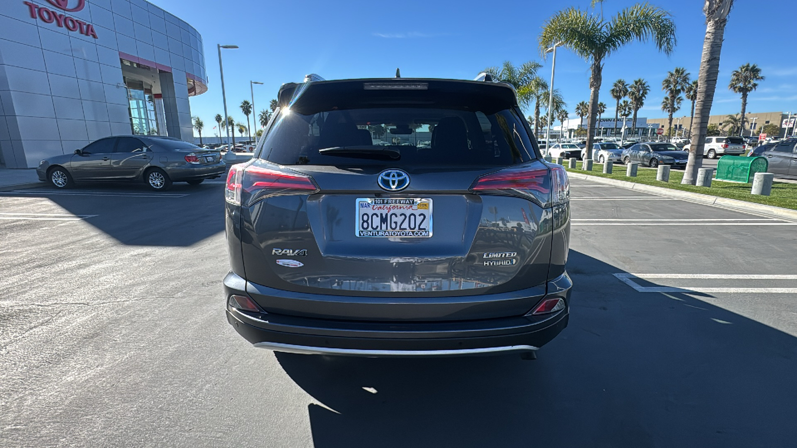 2018 Toyota RAV4 Hybrid Limited 4