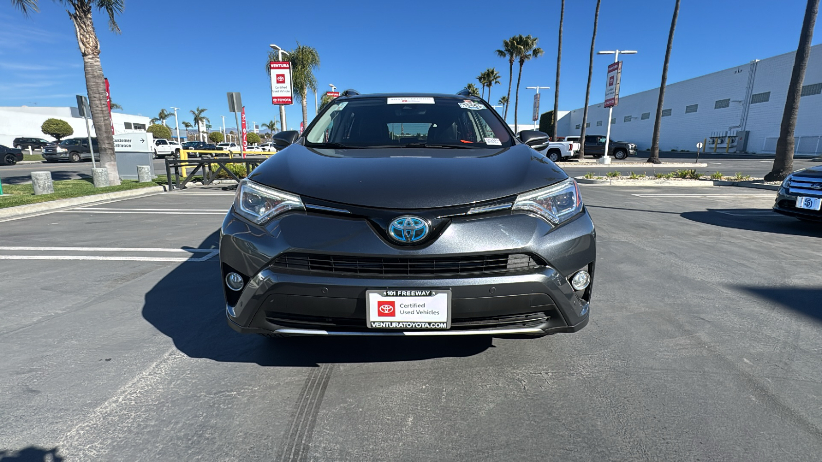 2018 Toyota RAV4 Hybrid Limited 8