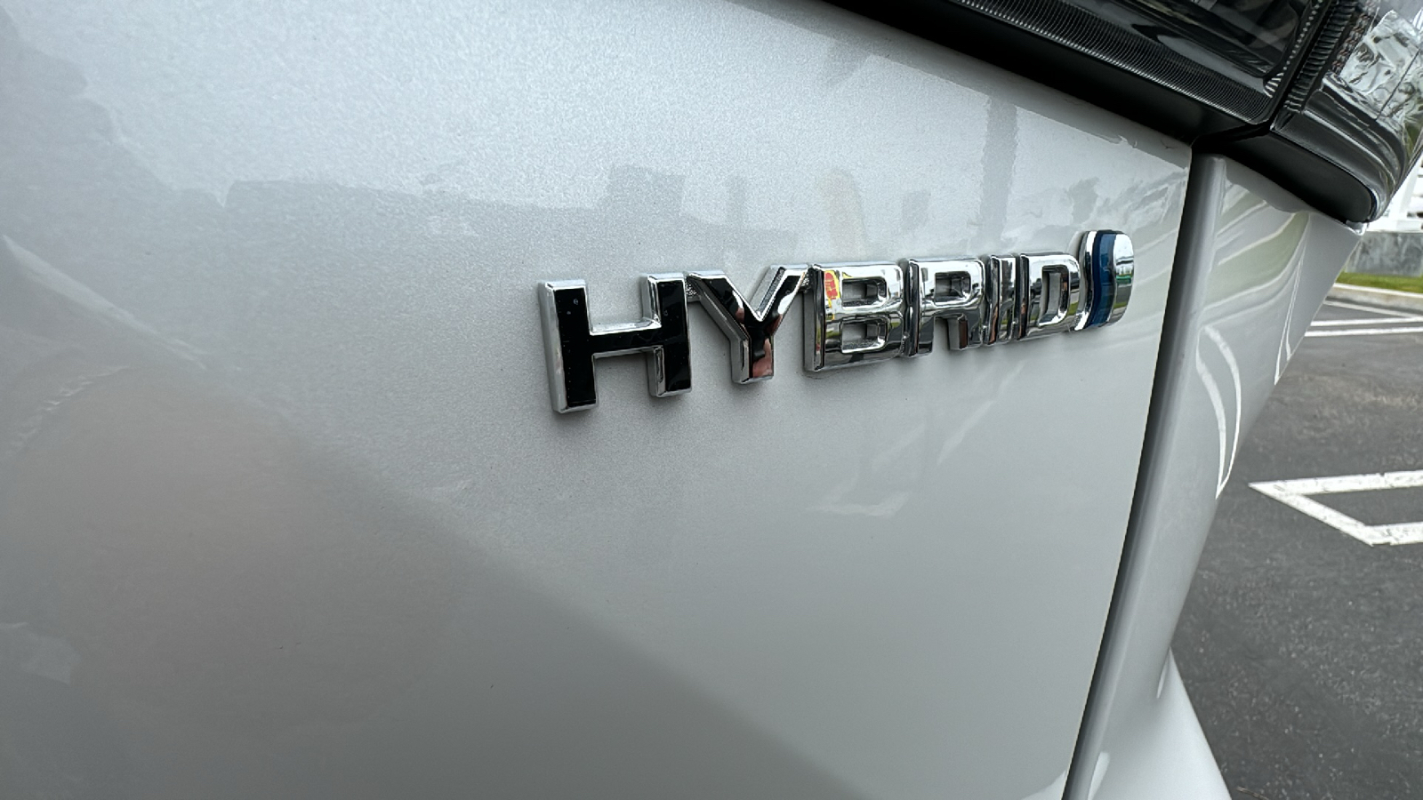 2023 Toyota Highlander Hybrid Limited 30