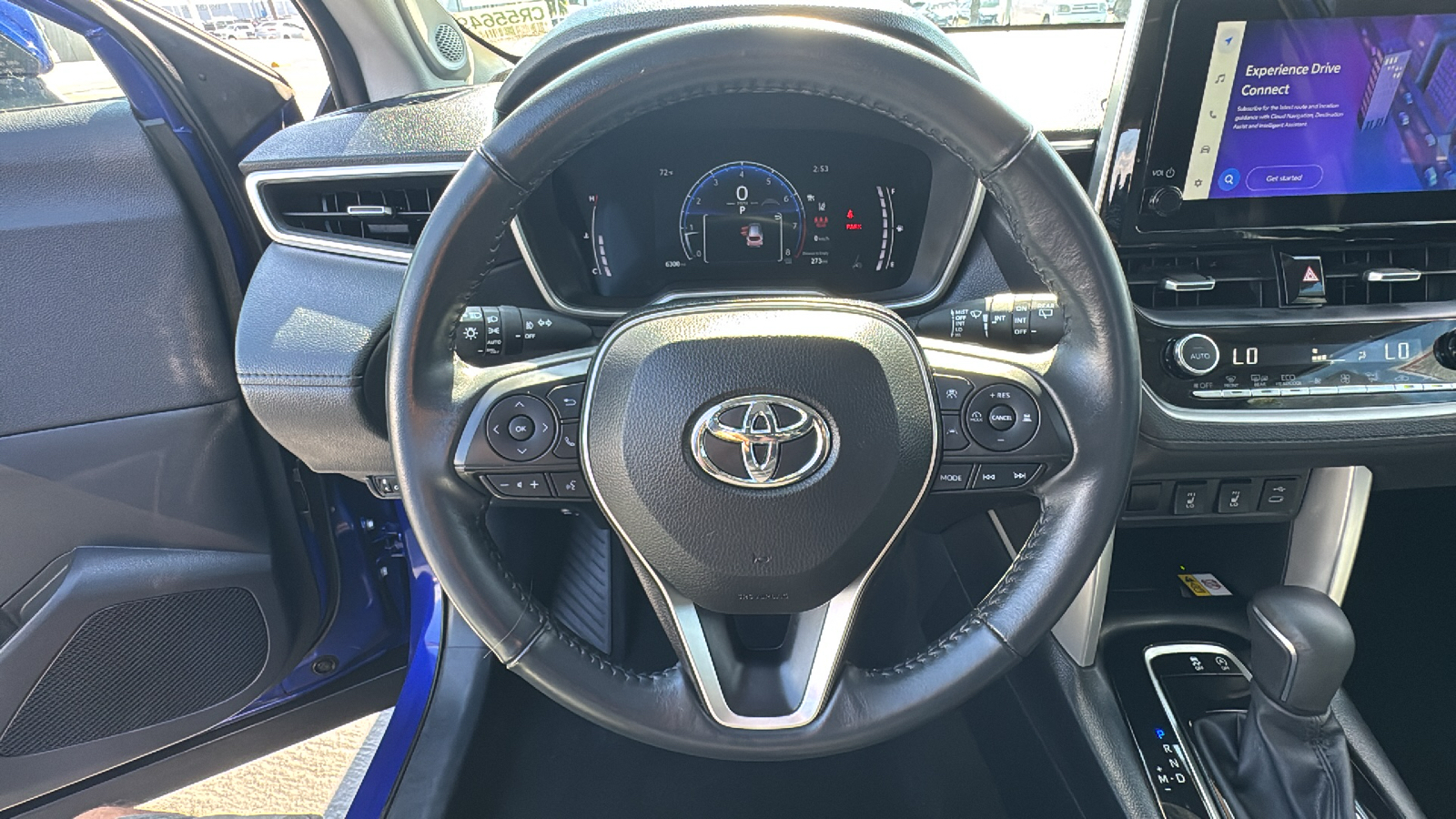 2023 Toyota Corolla Cross XLE 16