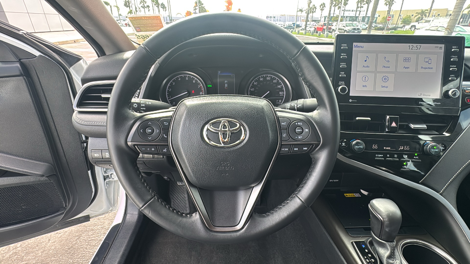 2024 Toyota Camry SE 16