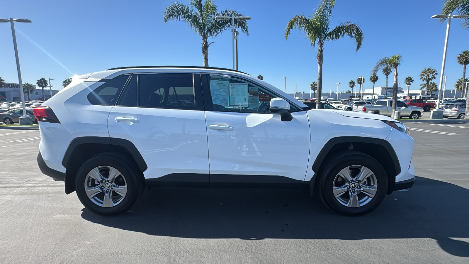 2024 Toyota RAV4 XLE 2