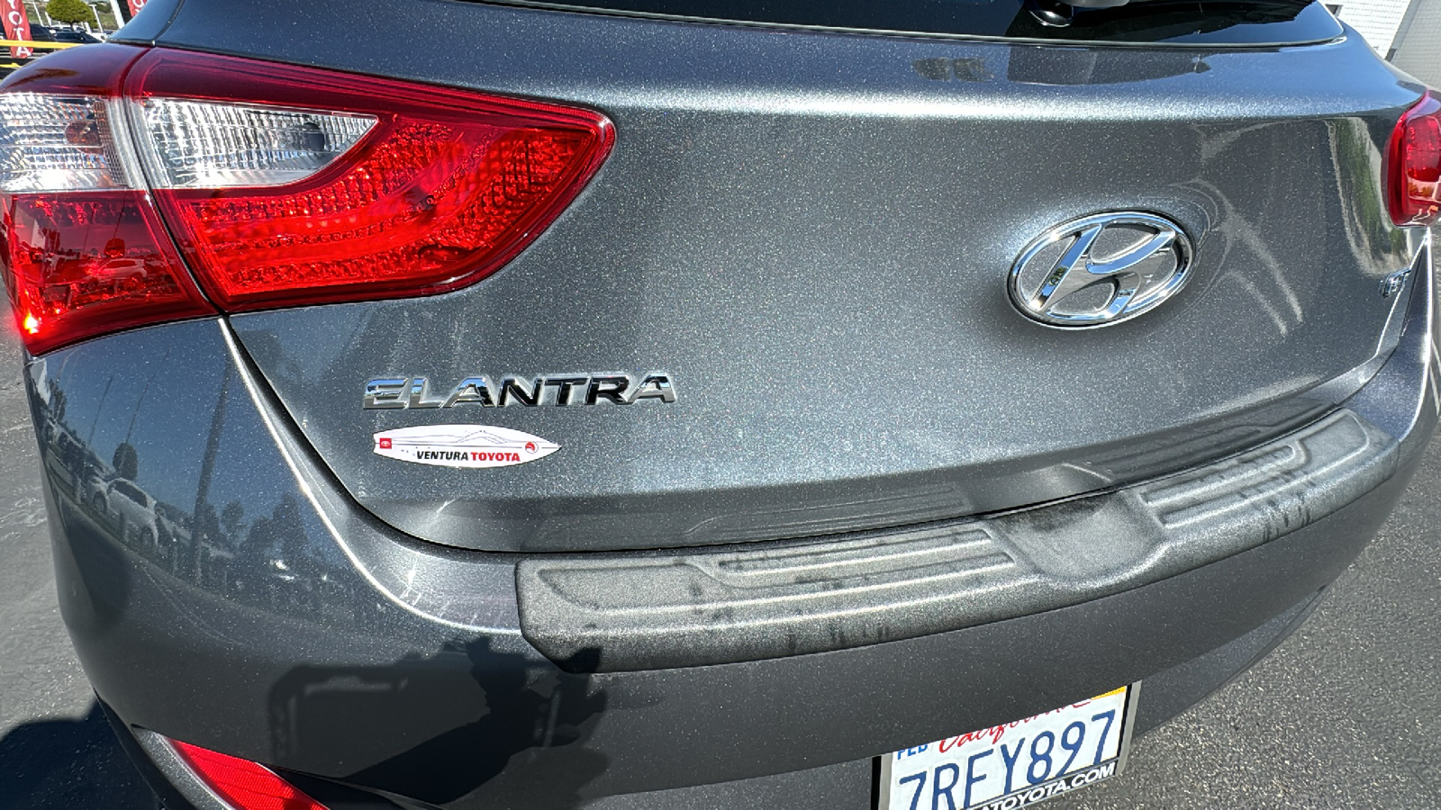 2016 Hyundai Elantra GT  24