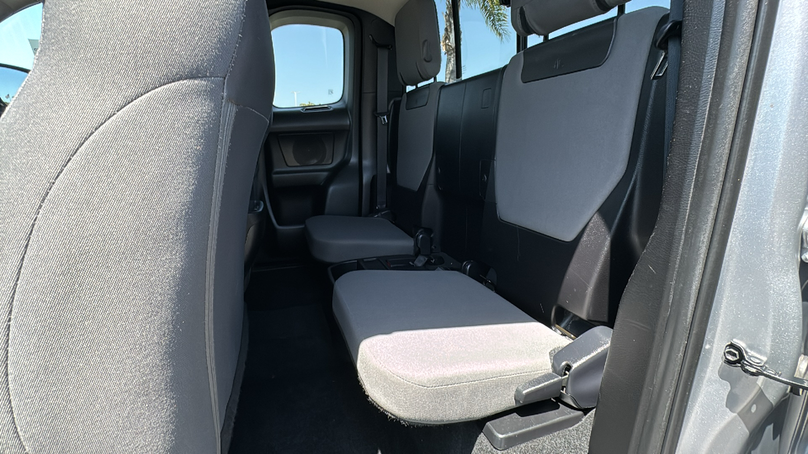 2021 Toyota Tacoma SR Access Cab 6 Bed I4 AT 17