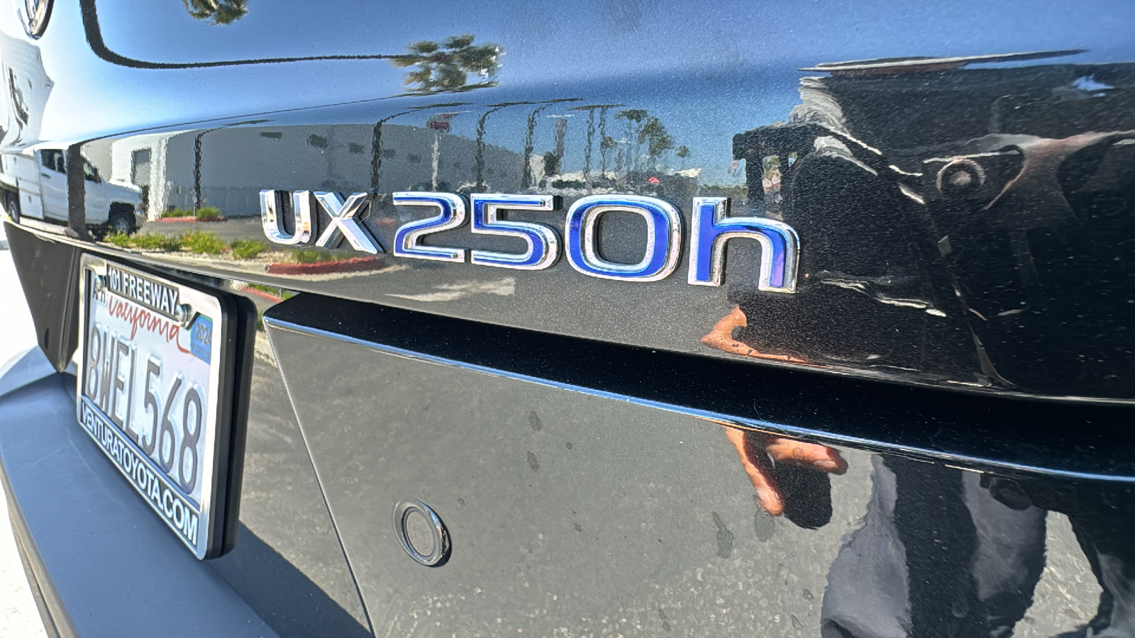 2021 Lexus UX UX 250h F SPORT 26