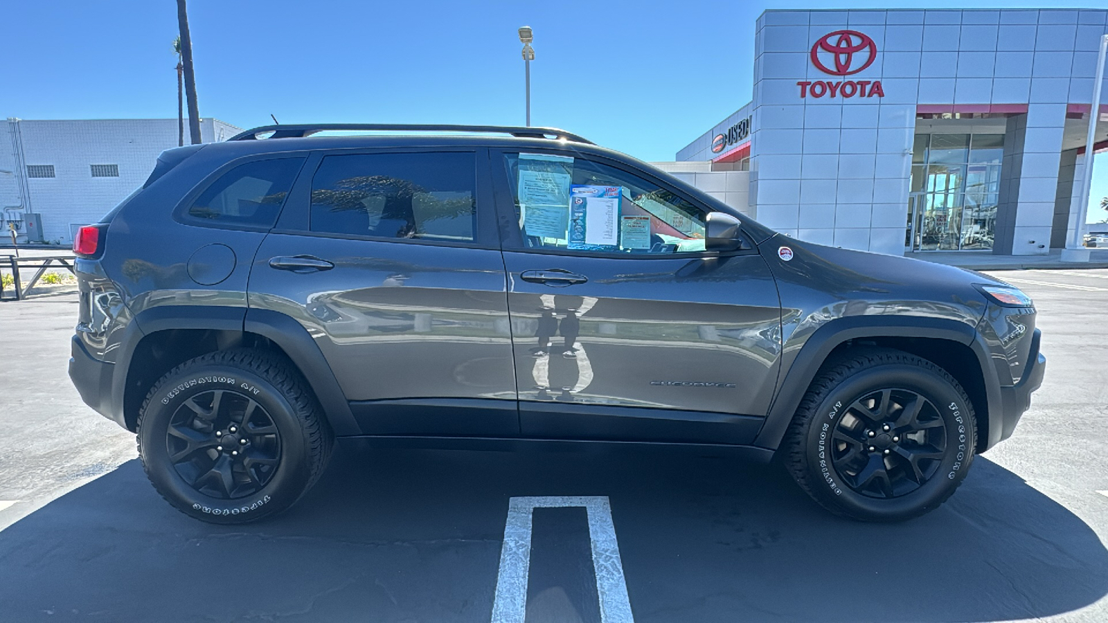 2015 Jeep Cherokee Trailhawk 2