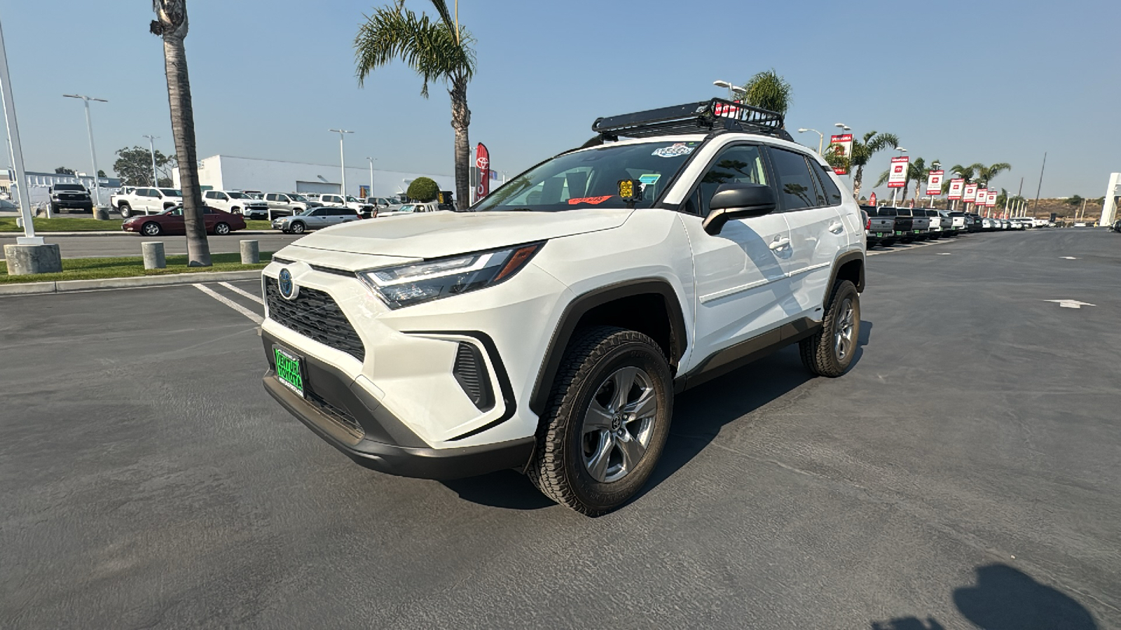 2023 Toyota RAV4 Hybrid LE 7