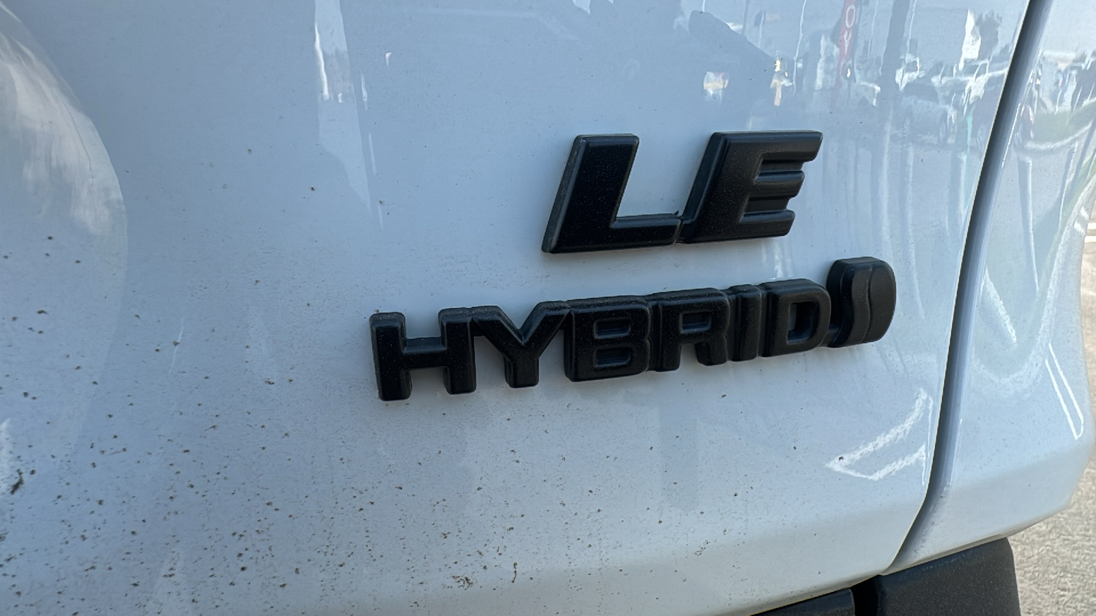 2023 Toyota RAV4 Hybrid LE 27