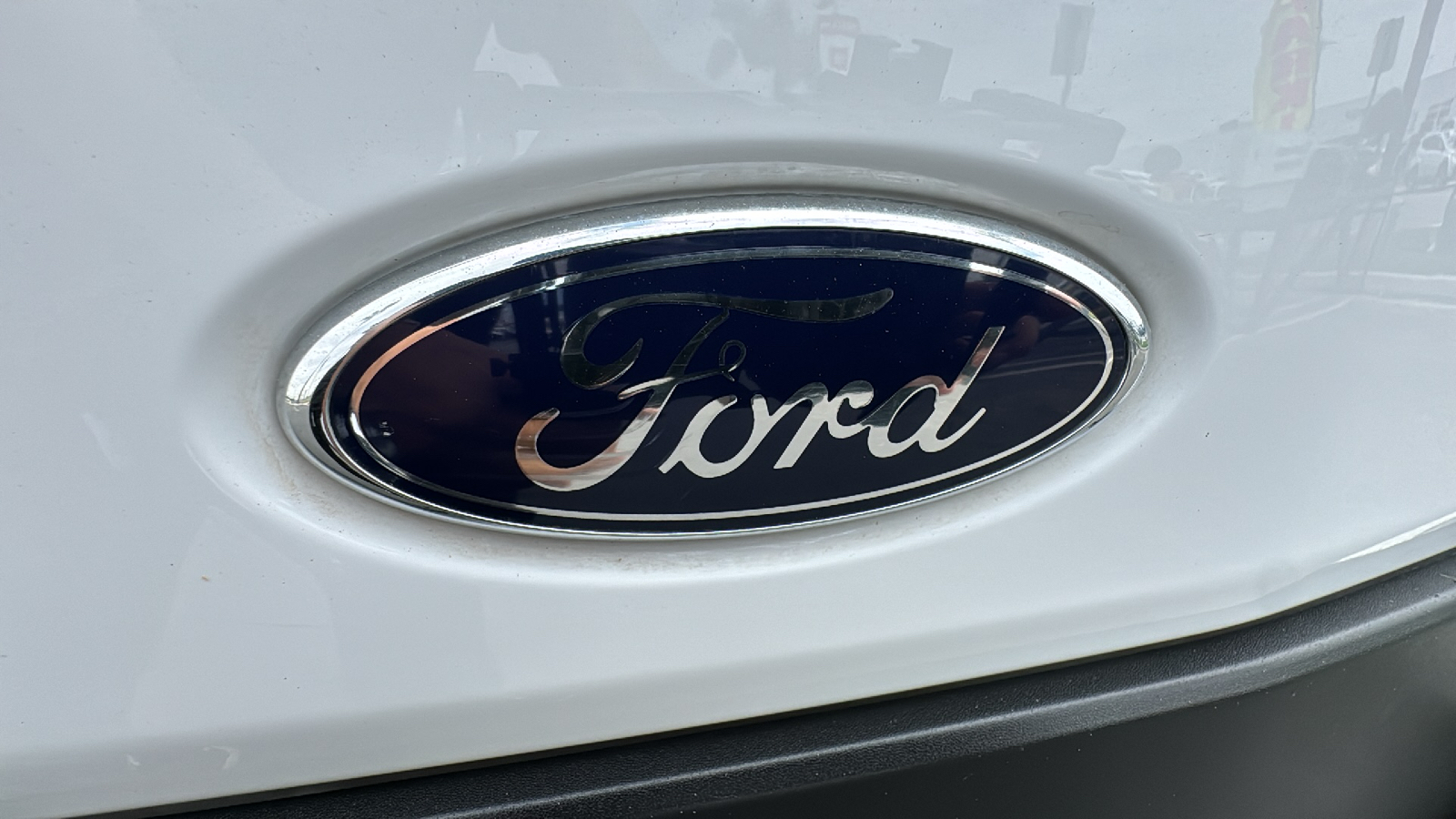 2021 Ford Transit  24