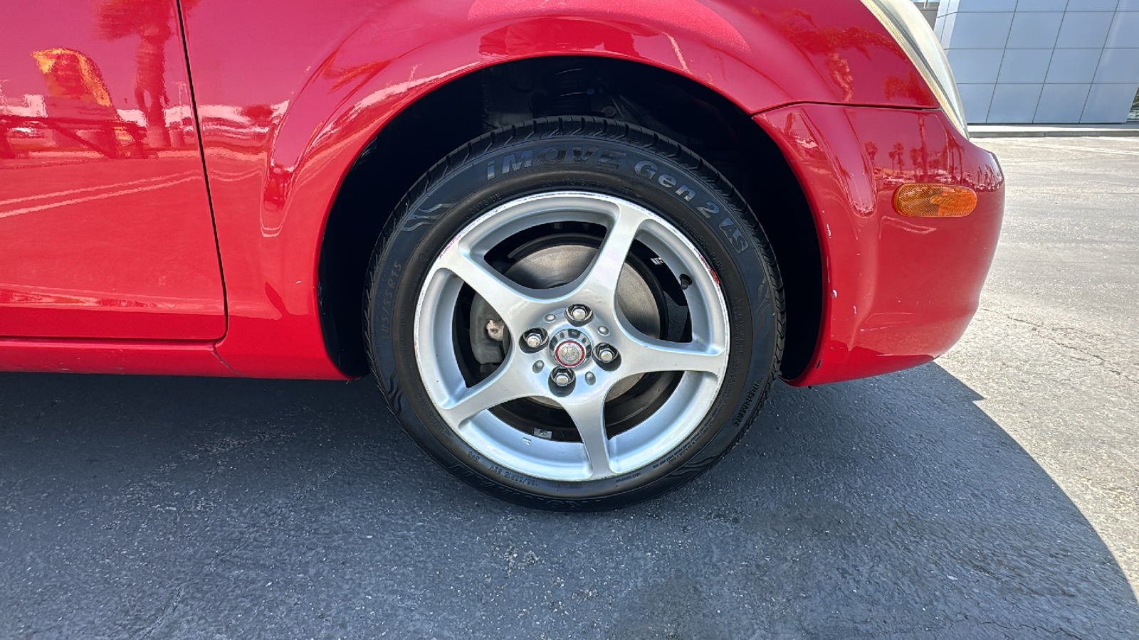 2002 Toyota MR2 Spyder  17