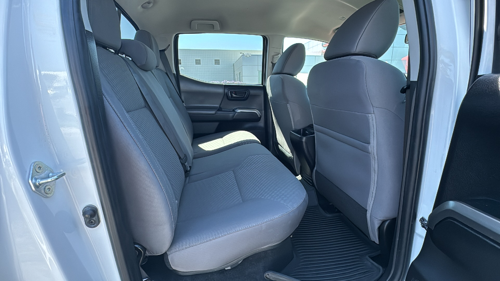 2021 Toyota Tacoma SR5 Double Cab 5 Bed V6 AT 19