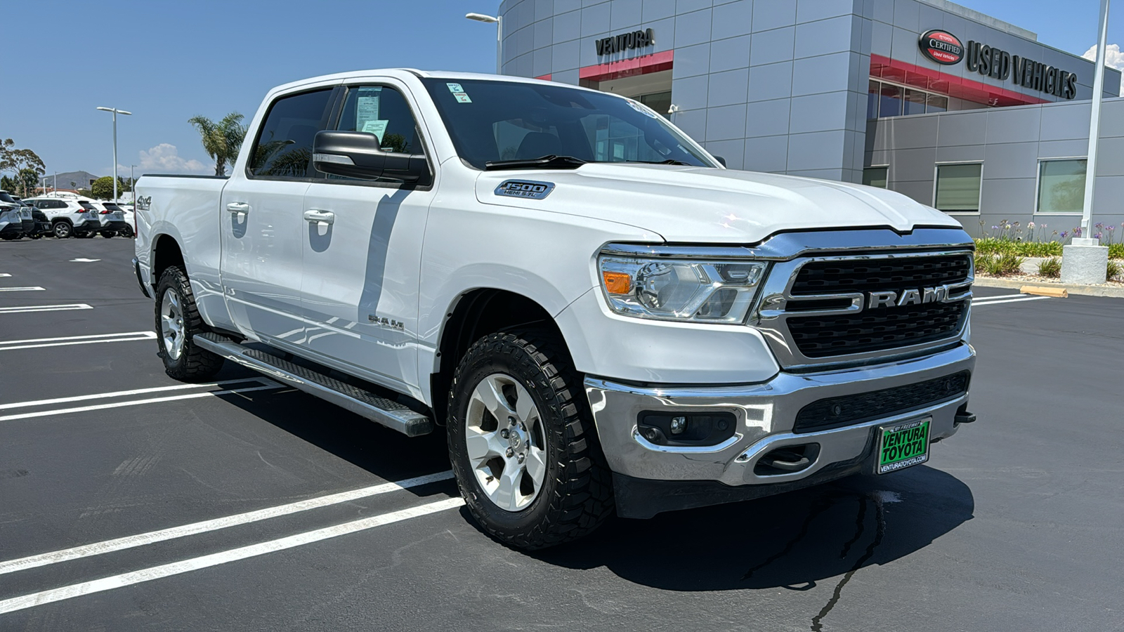 2022 Ram 1500 Big Horn 4x4 Crew Cab 64 Box 1