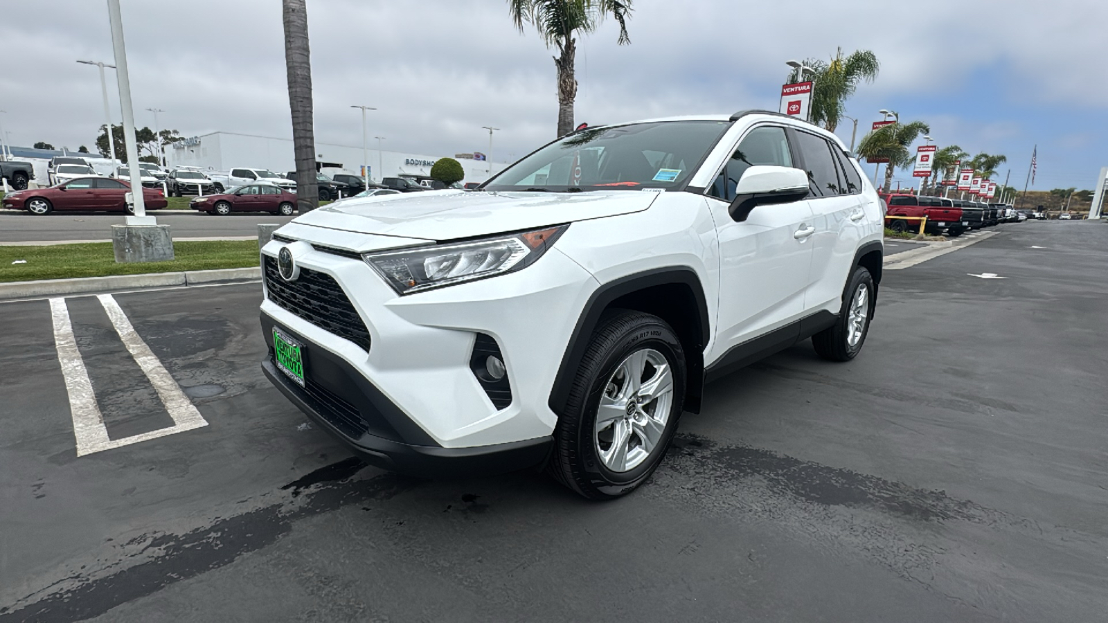 2021 Toyota RAV4 XLE 7