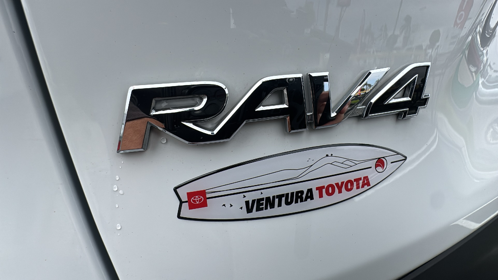 2021 Toyota RAV4 XLE 25