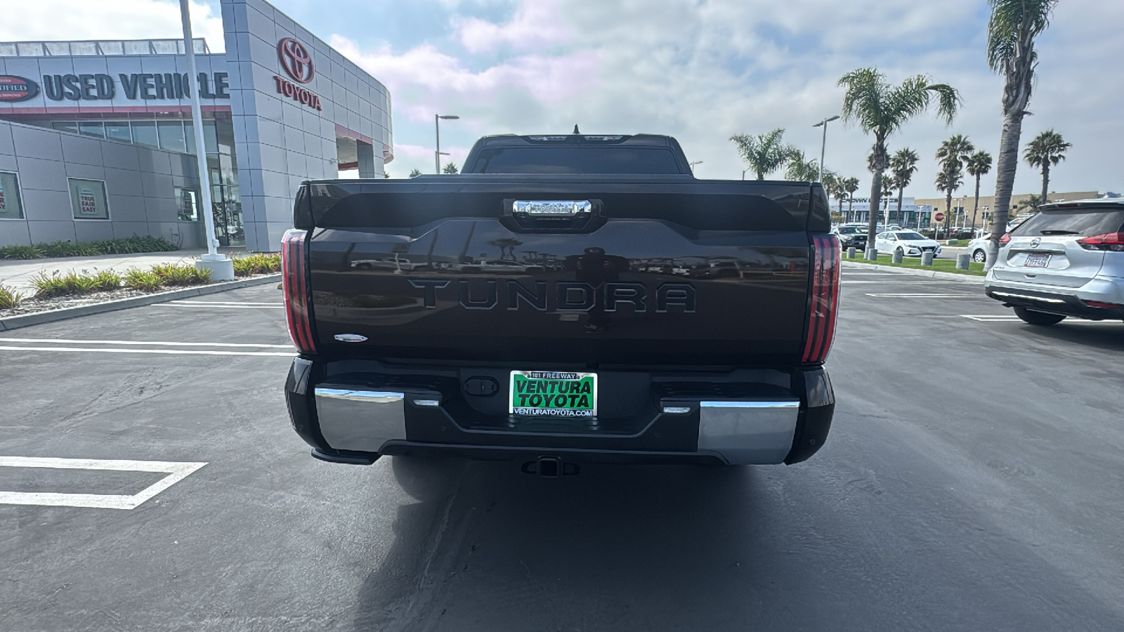 2022 Toyota Tundra 1794 Edition CrewMax 5.5 Bed 4