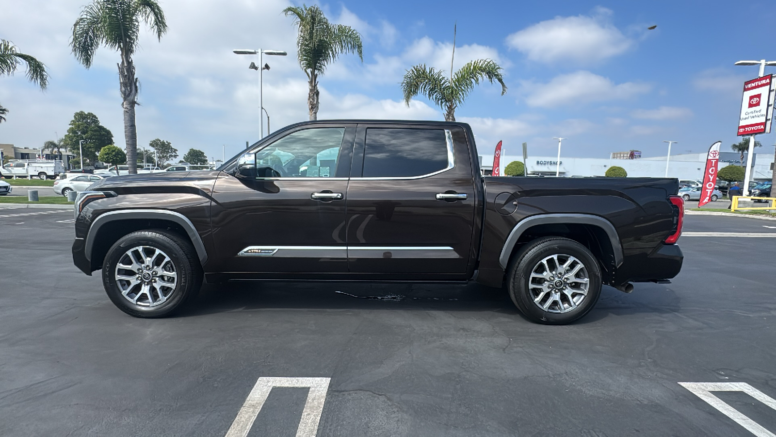 2022 Toyota Tundra 1794 Edition CrewMax 5.5 Bed 6