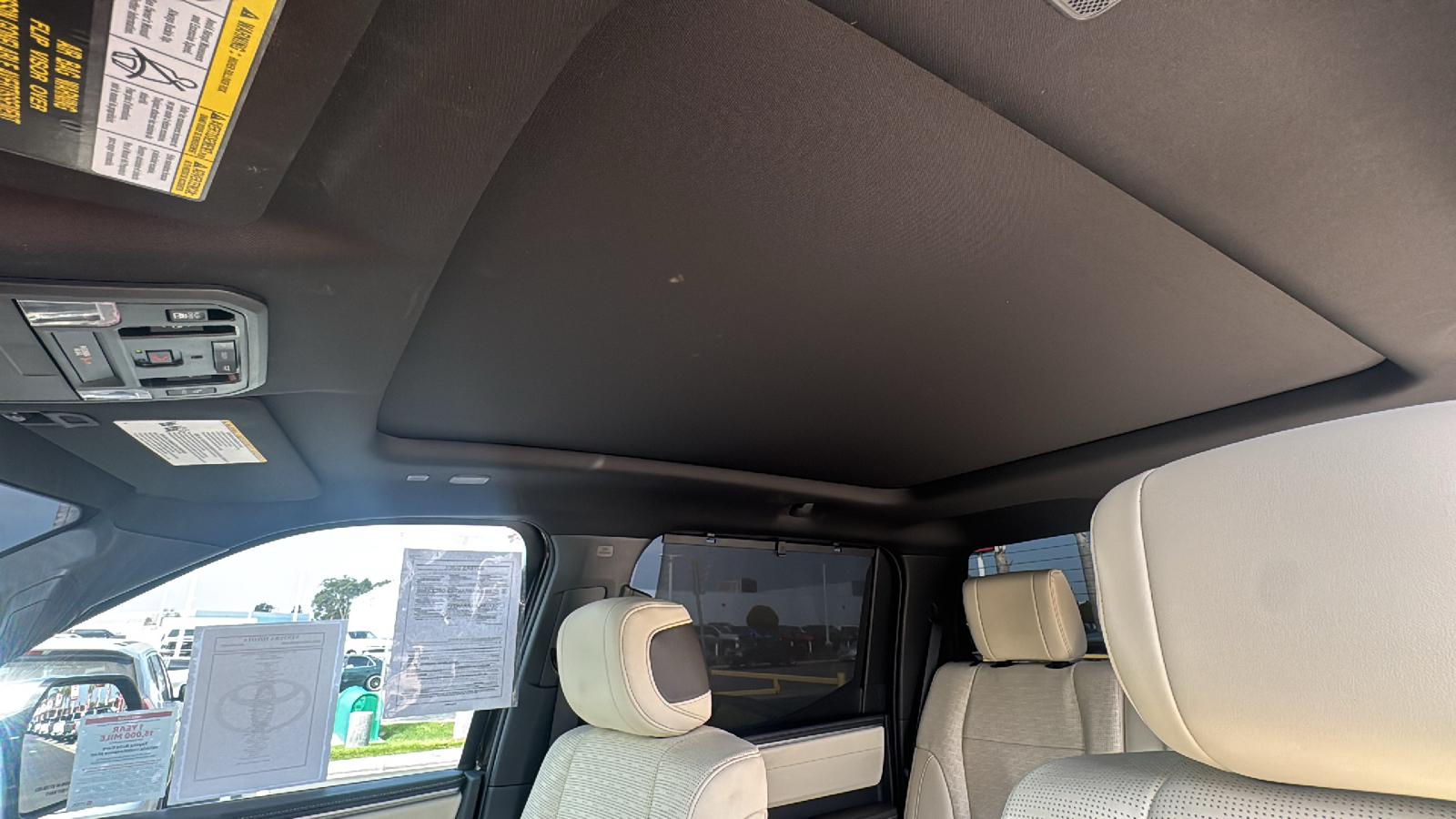 2022 Toyota Tundra 1794 Edition CrewMax 5.5 Bed 21