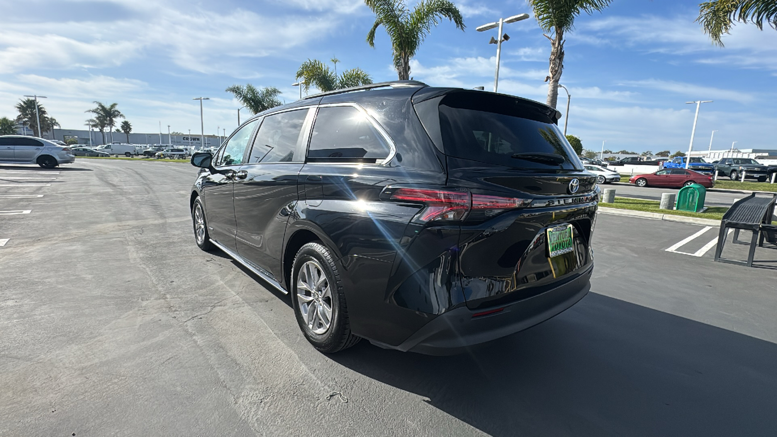 2021 Toyota Sienna XLE 5