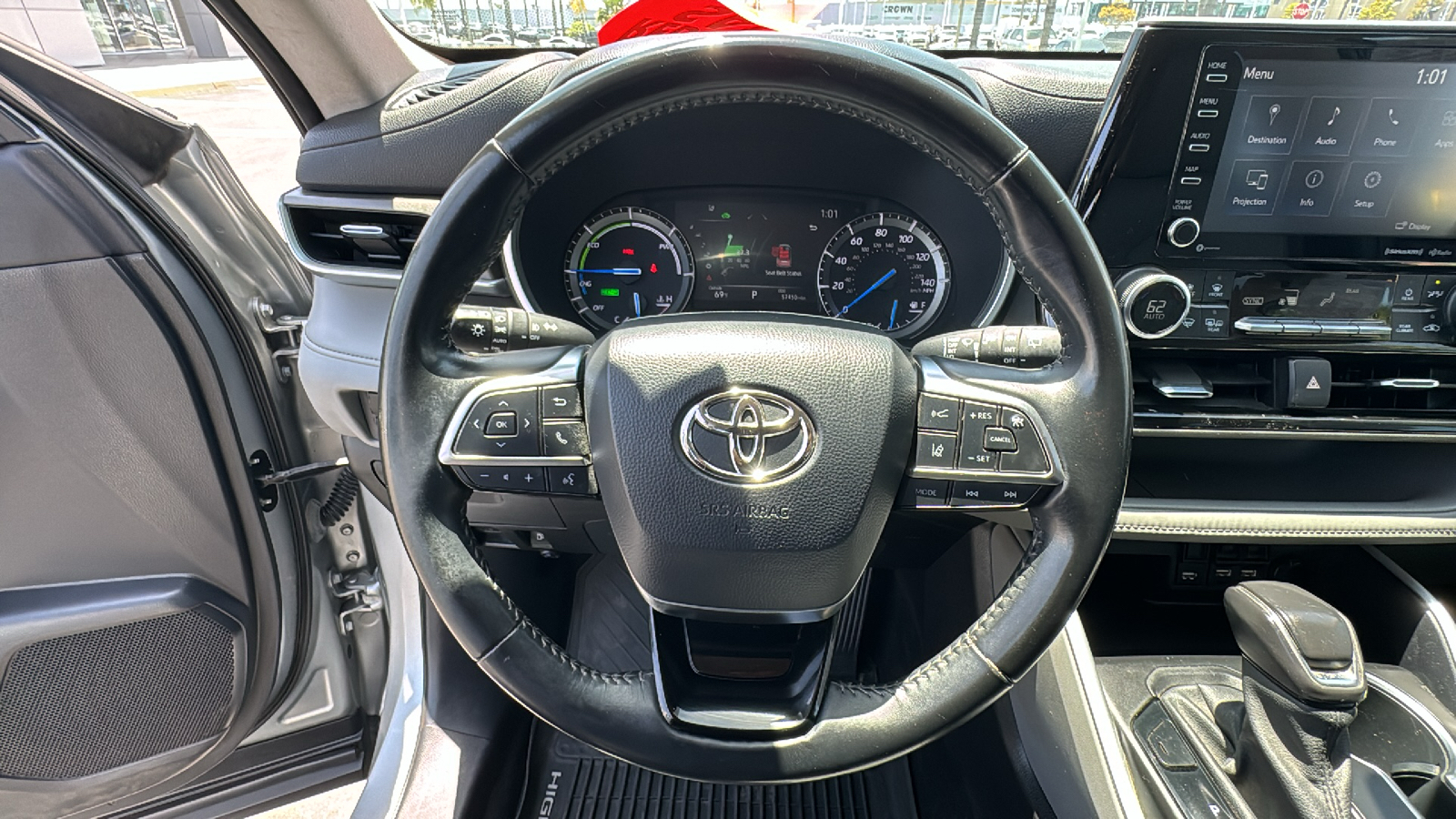 2021 Toyota Highlander Hybrid XLE 16
