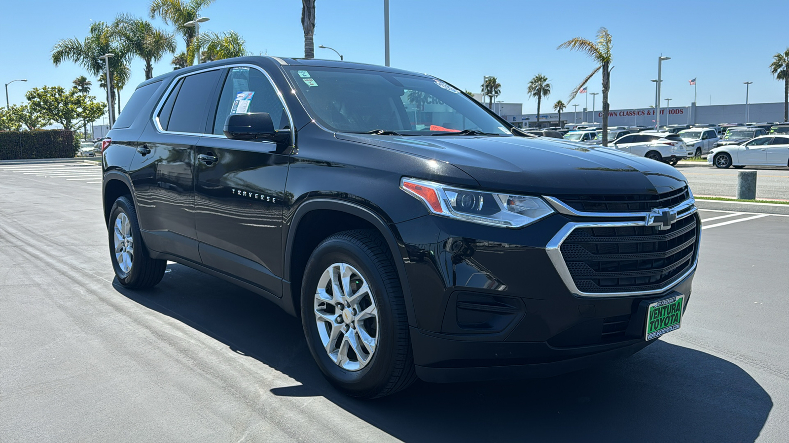 2020 Chevrolet Traverse LS 1