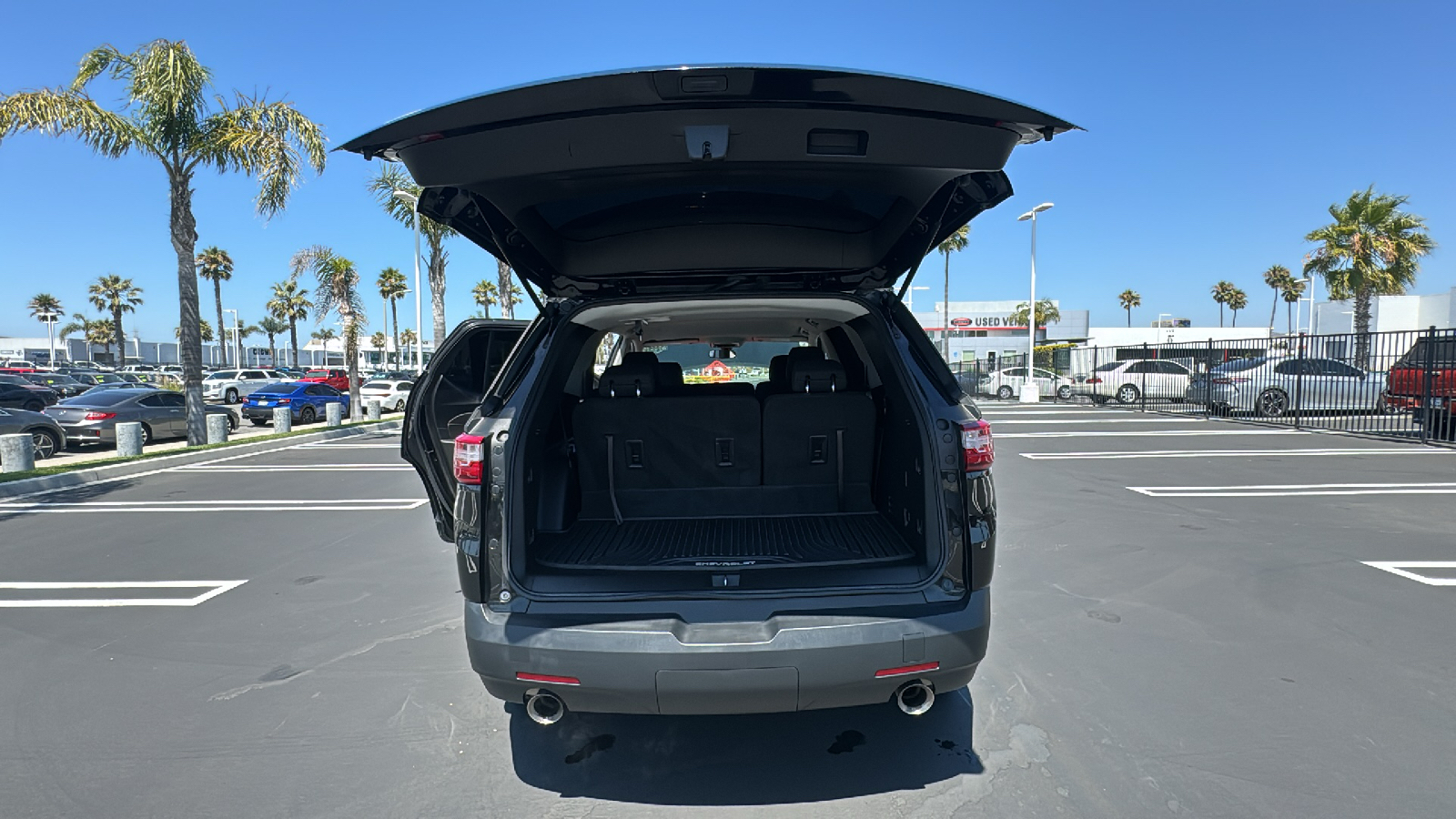 2020 Chevrolet Traverse LS 10