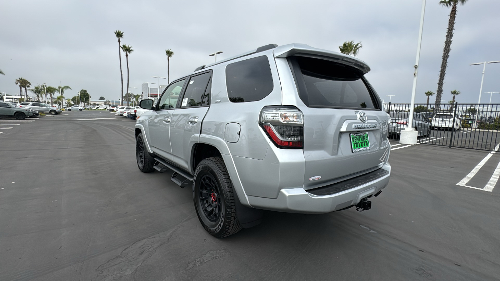 2024 Toyota 4Runner SR5 5