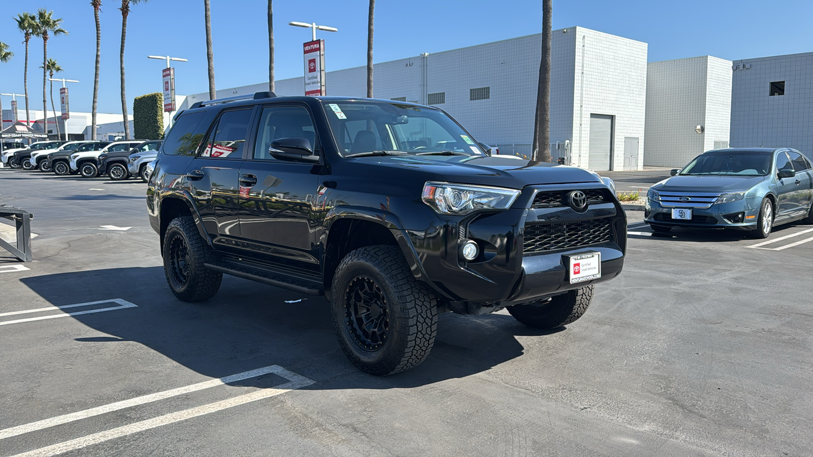 2019 Toyota 4Runner SR5 Premium 1