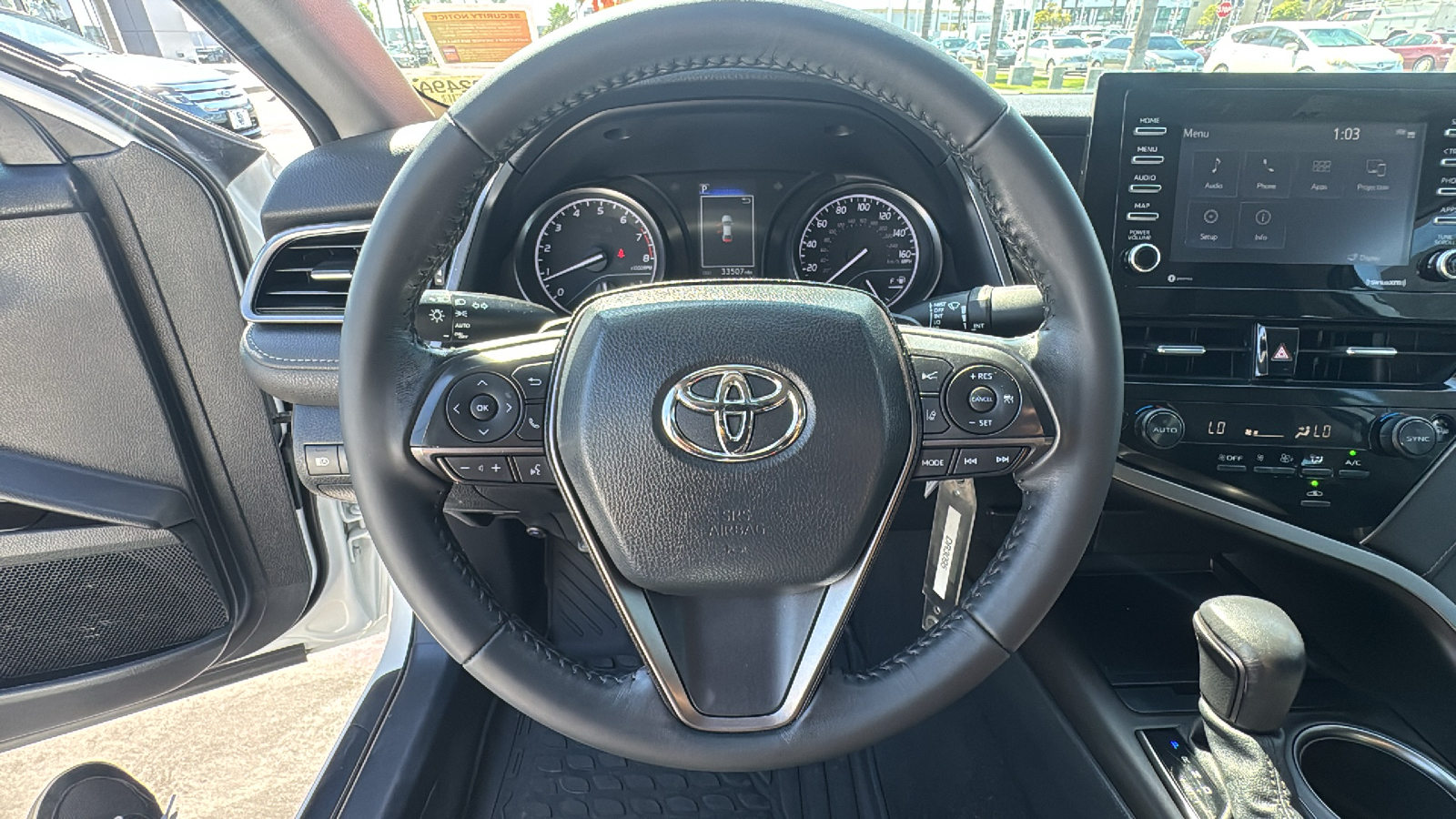 2022 Toyota Camry SE 16