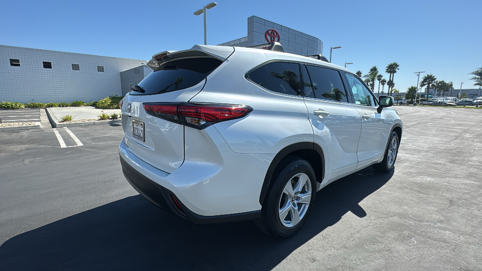 2021 Toyota Highlander L 3