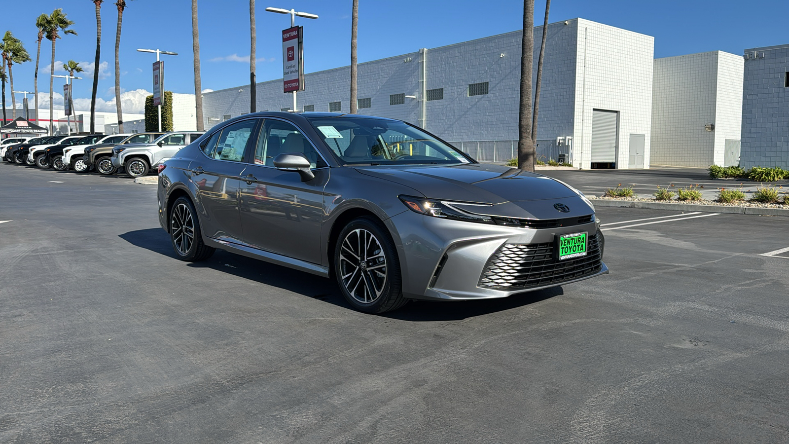 2025 Toyota Camry XLE 1