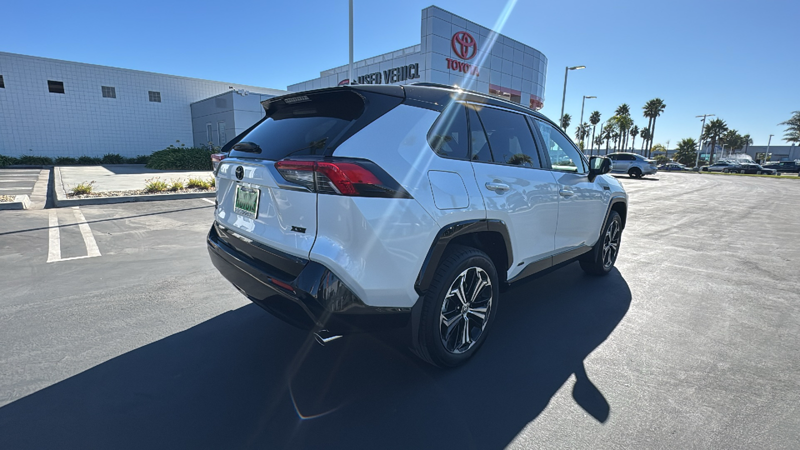 2024 Toyota RAV4 Prime XSE 3