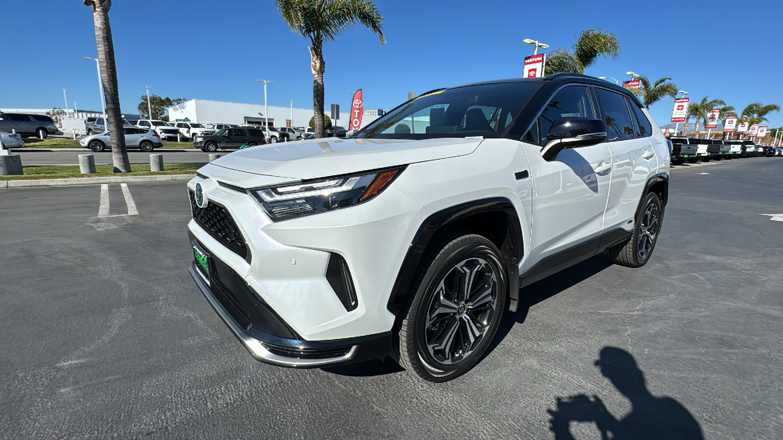 2024 Toyota RAV4 Prime XSE 7