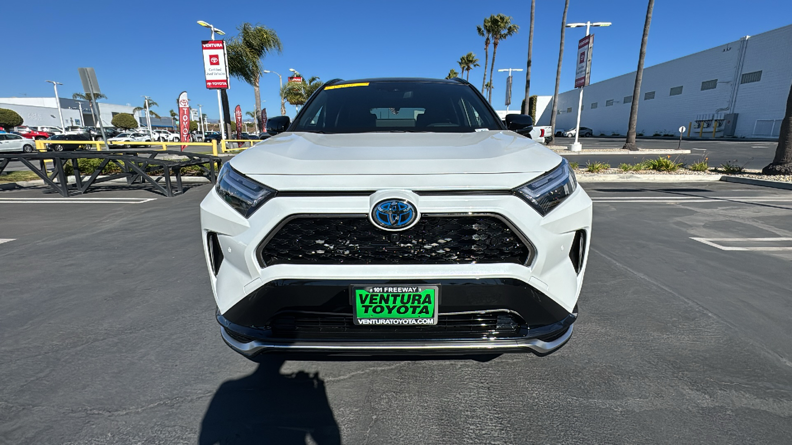 2024 Toyota RAV4 Prime XSE 8