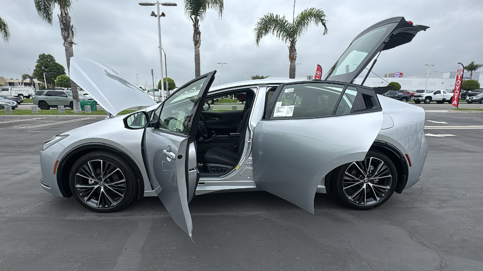 2024 Toyota Prius XLE 11