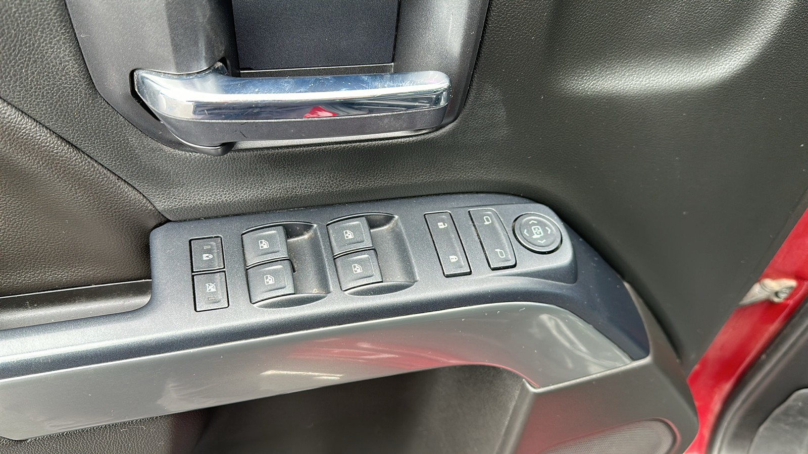 2018 Chevrolet Silverado 1500 LT 4WD Double Cab 143.5 13