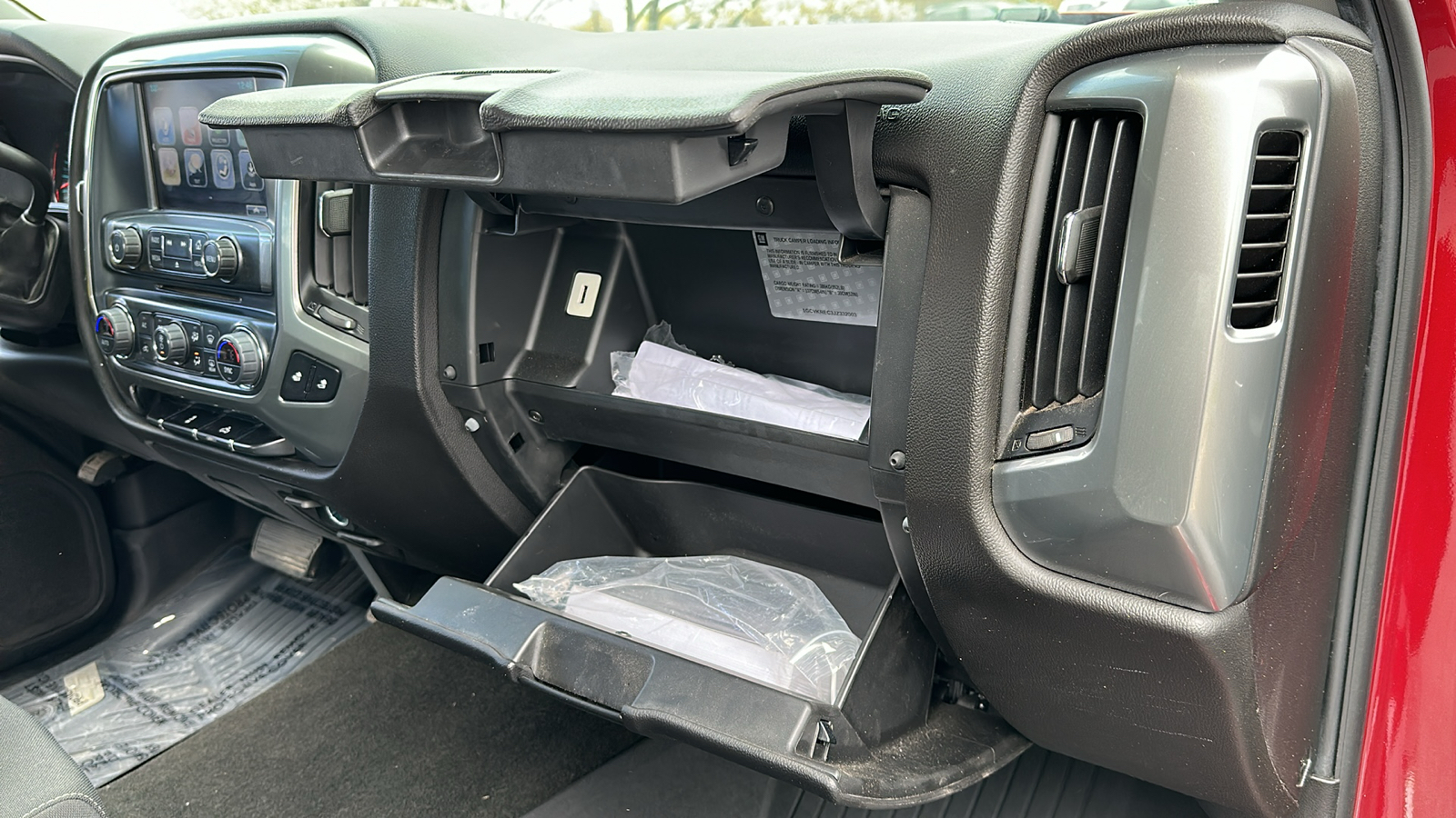2018 Chevrolet Silverado 1500 LT 4WD Double Cab 143.5 31