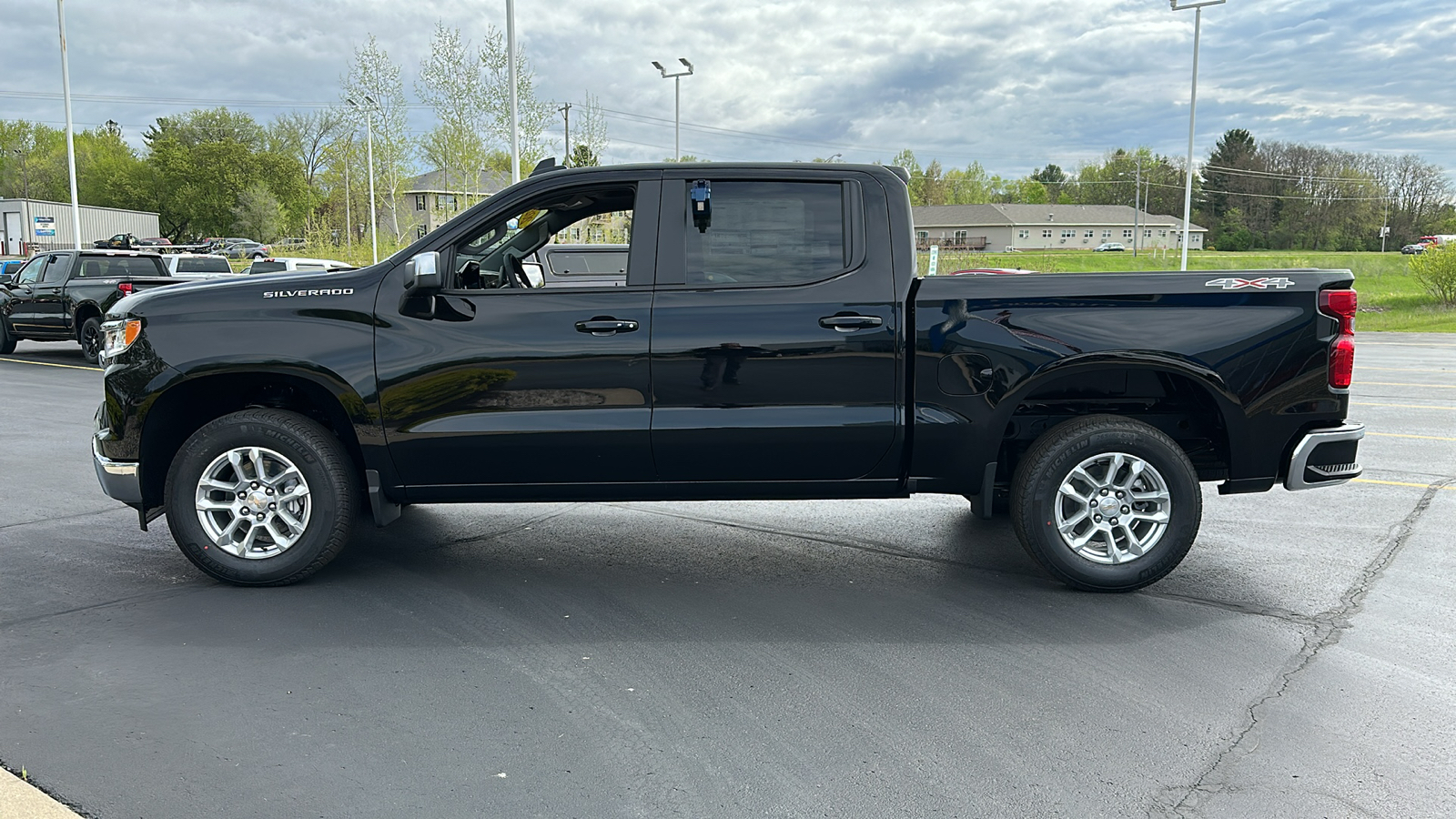 2024 Chevrolet Silverado 1500 LT 4WD Crew Cab 147 4