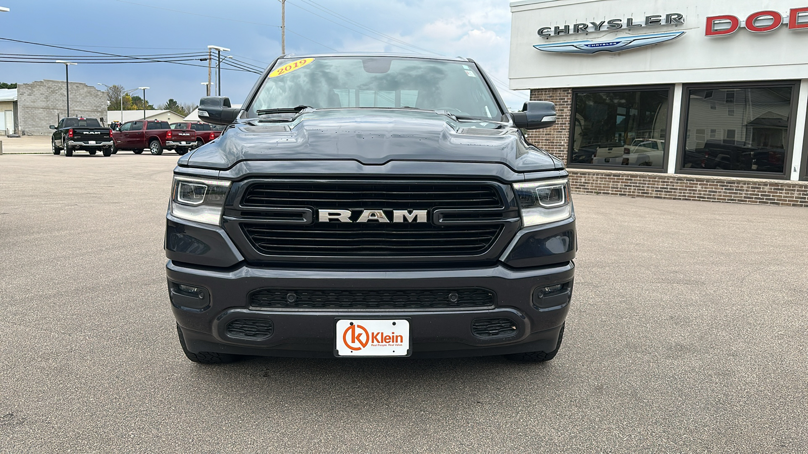 2019 Ram 1500 Laramie 4x4 Crew Cab 57 Box 2