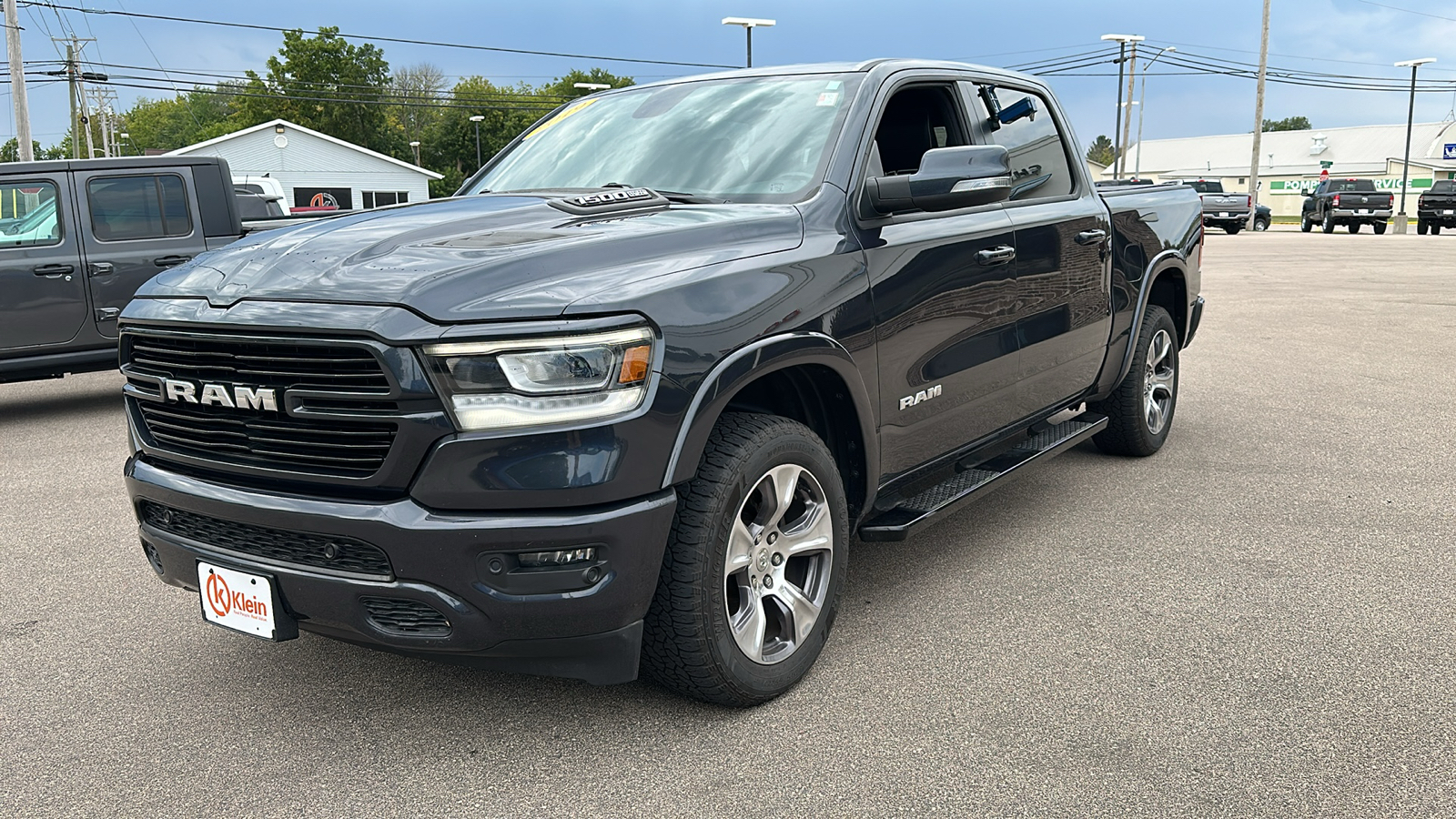 2019 Ram 1500 Laramie 4x4 Crew Cab 57 Box 3