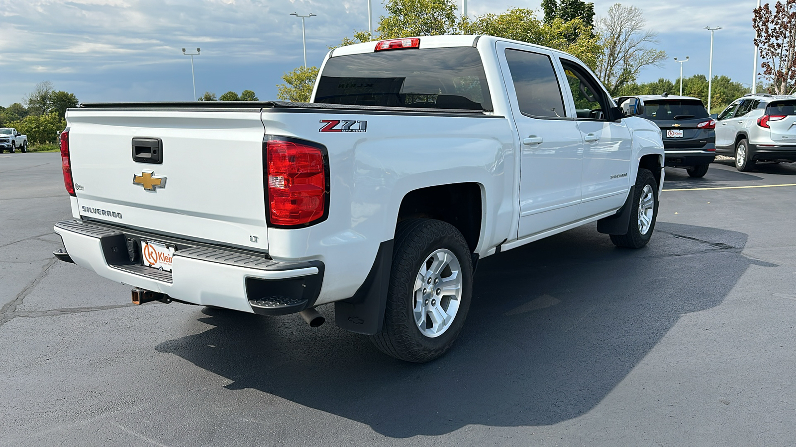 2018 Chevrolet Silverado 1500 LT 4WD Crew Cab 143.5 9