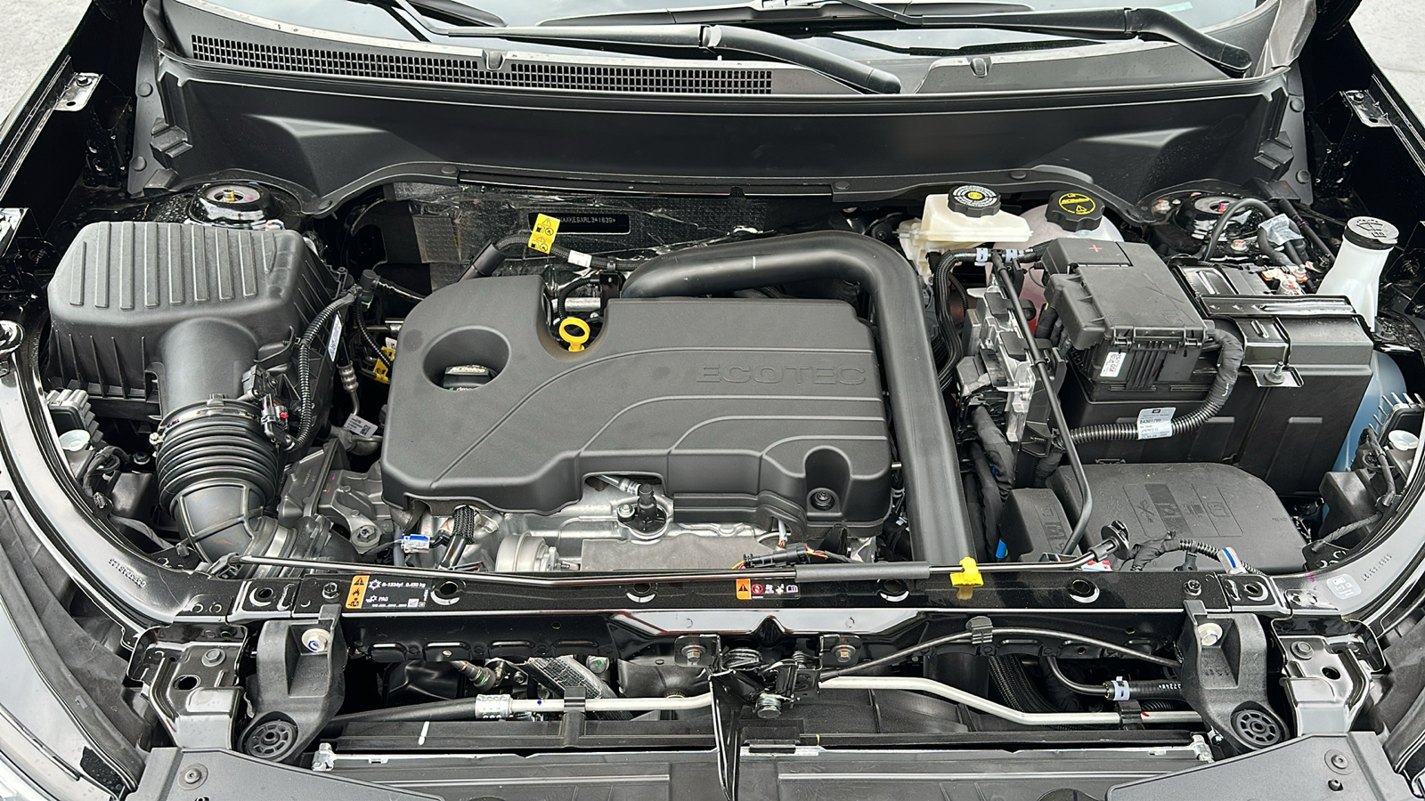 2024 Chevrolet Equinox LT 32