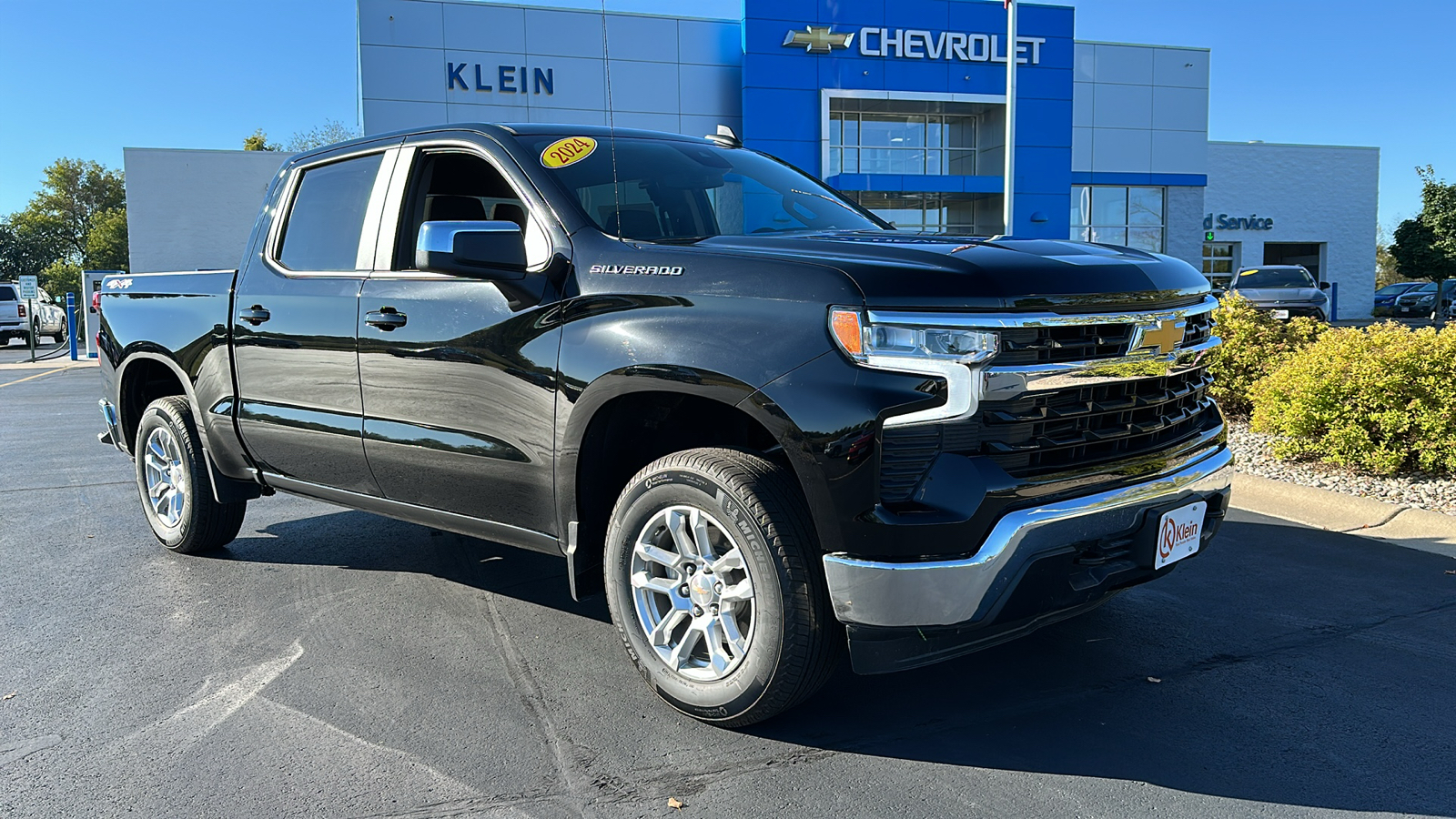 2024 Chevrolet Silverado 1500 LT 4WD Crew Cab 147 1