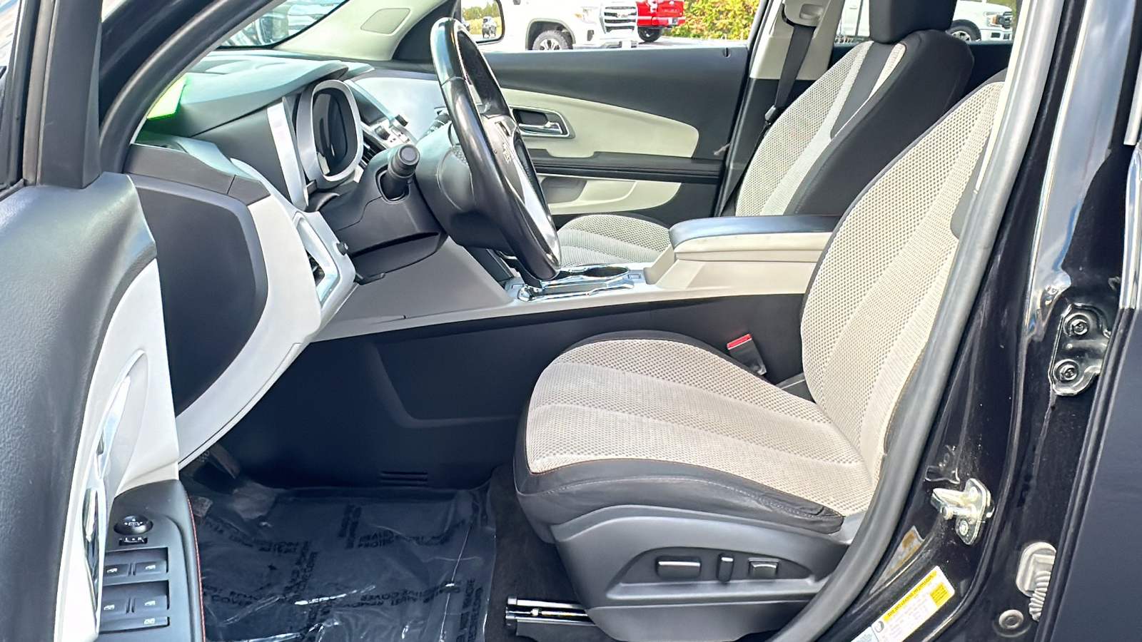 2015 Chevrolet Equinox LT 14