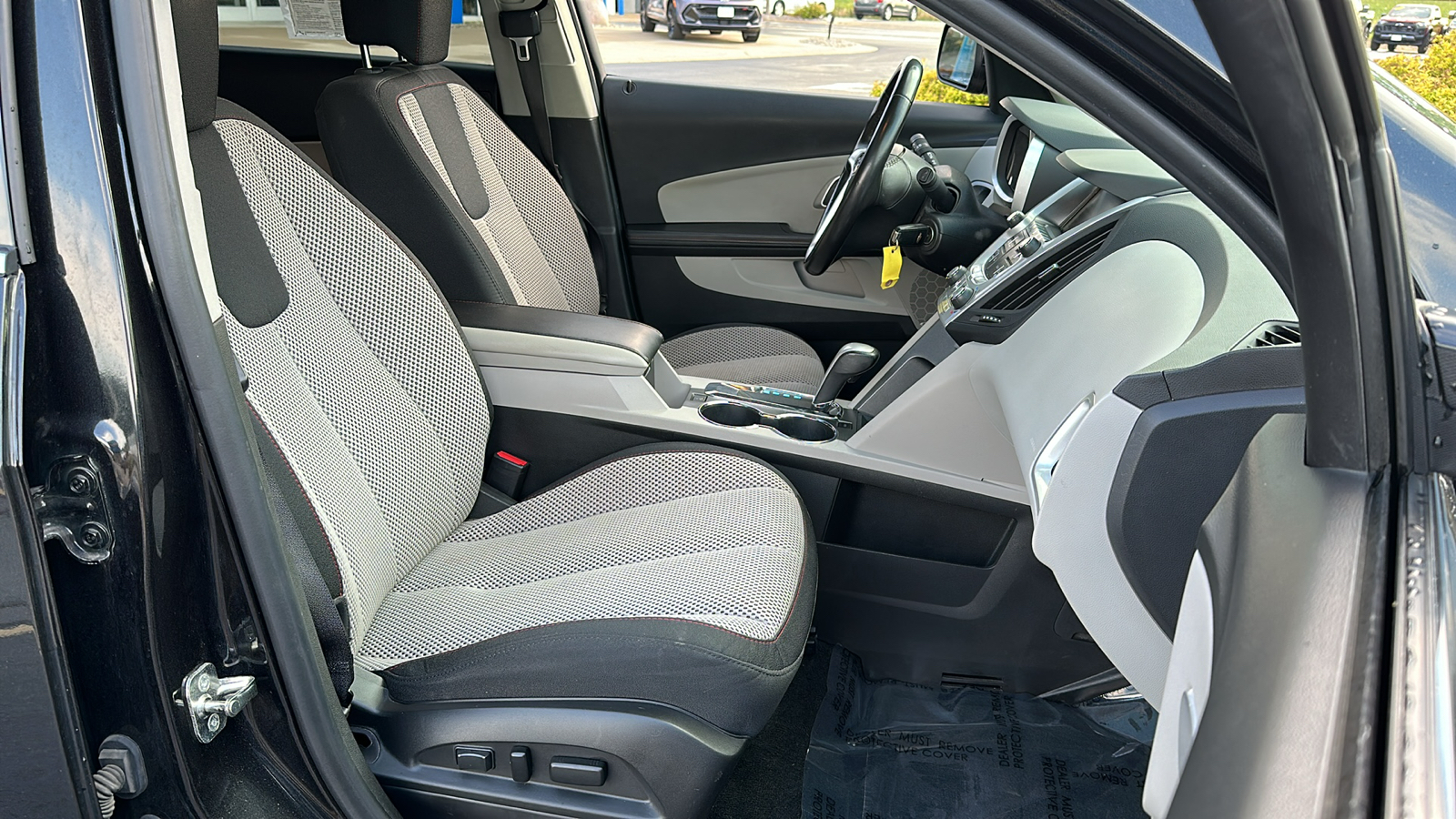 2015 Chevrolet Equinox LT 31