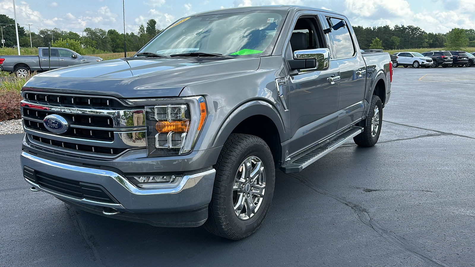 2023 Ford F-150 LARIAT 4WD SuperCrew 5.5 Box 3