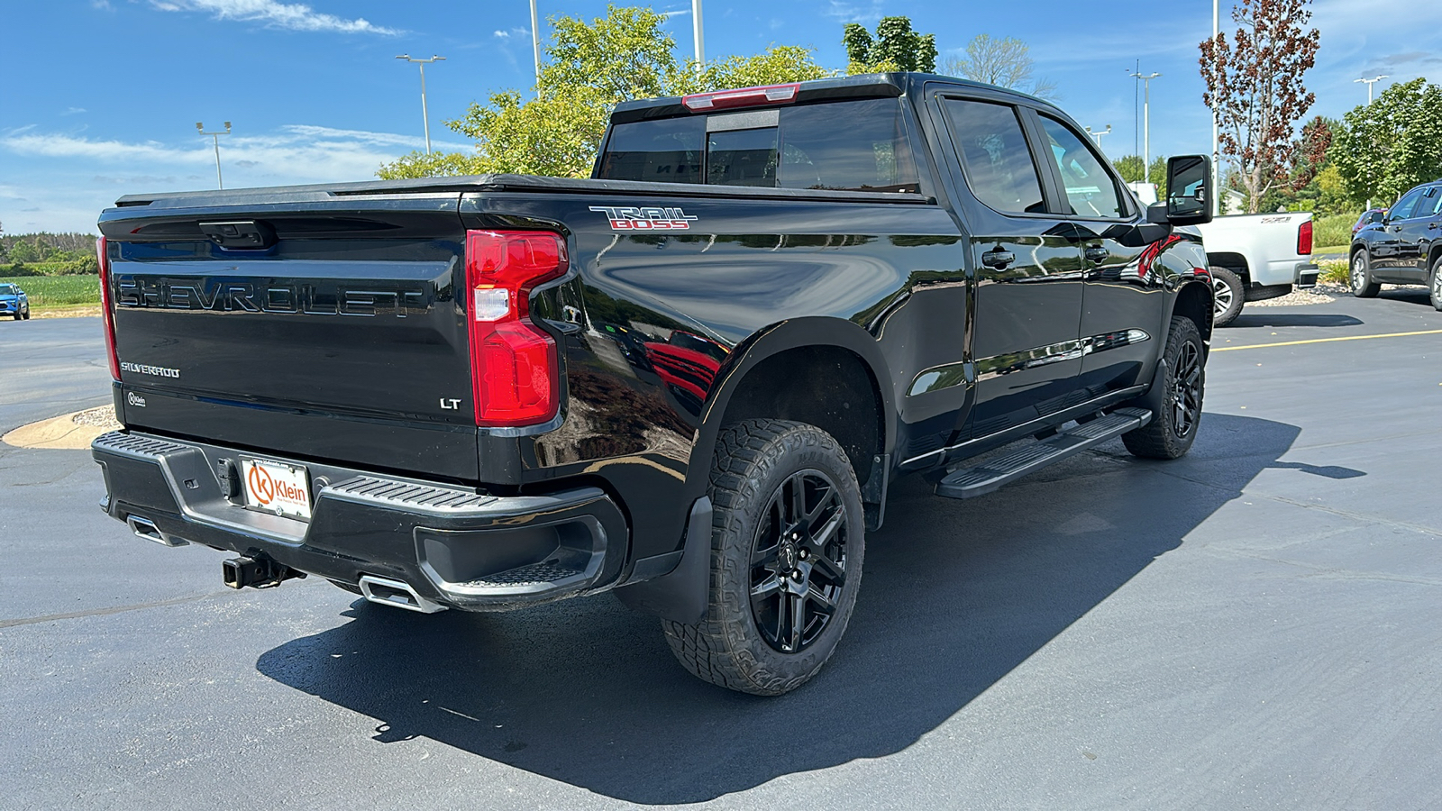 2022 Chevrolet Silverado 1500 LT Trail Boss 4WD Crew Cab 147 9