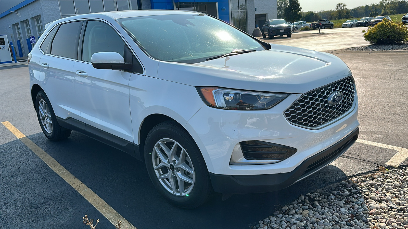 2023 Ford Edge SEL 2