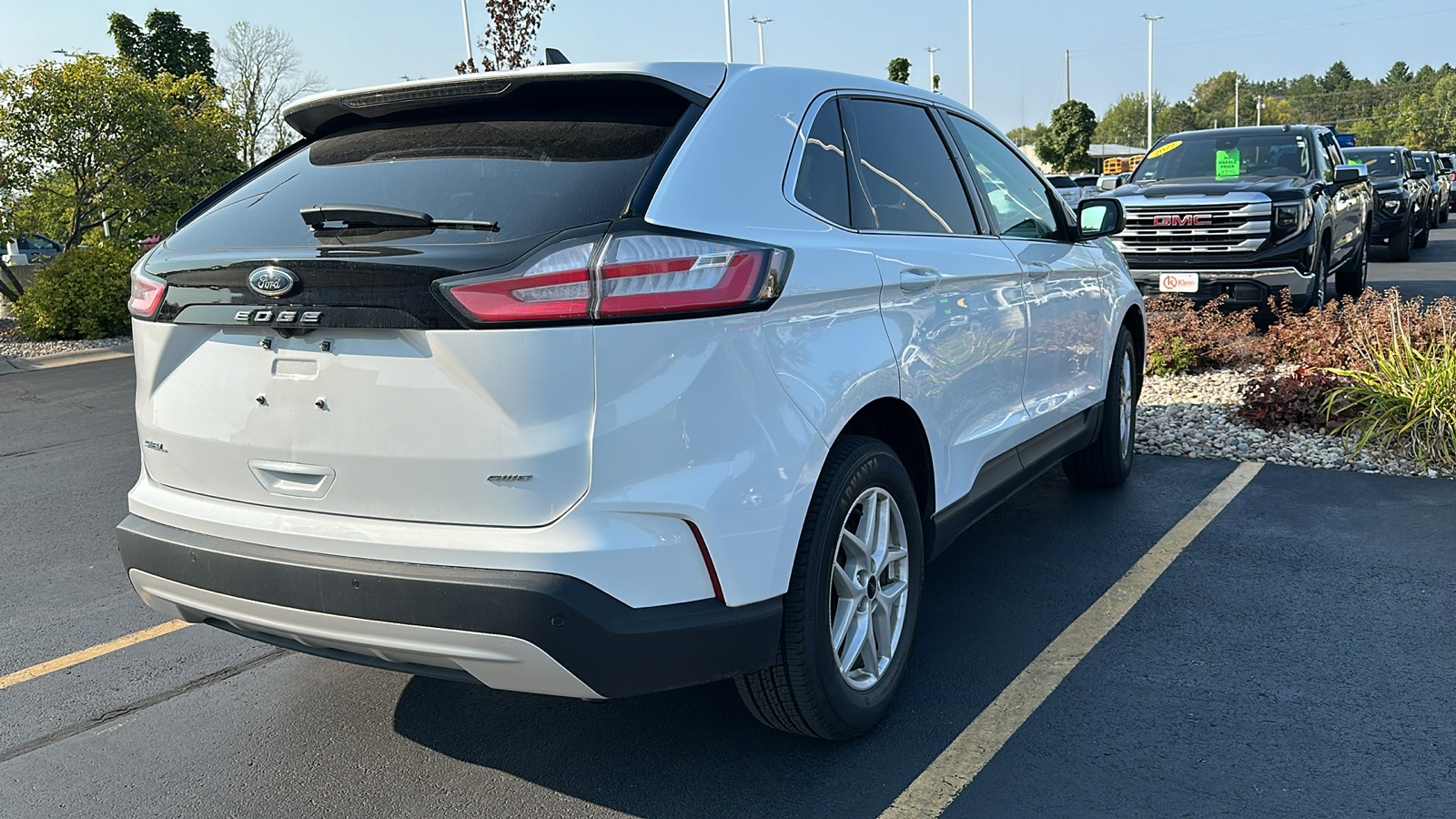 2023 Ford Edge SEL 3