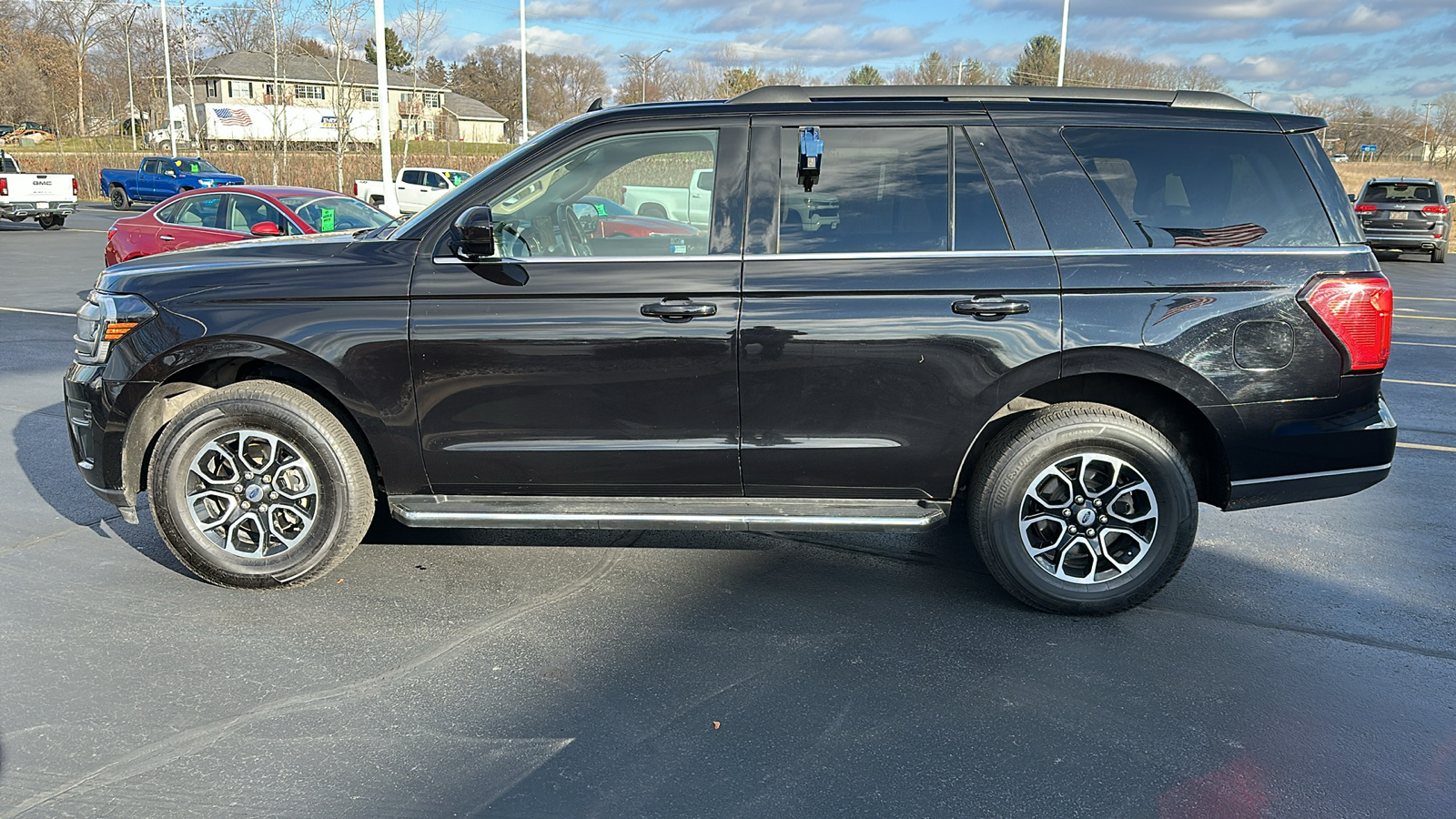 2022 Ford Expedition XLT 4