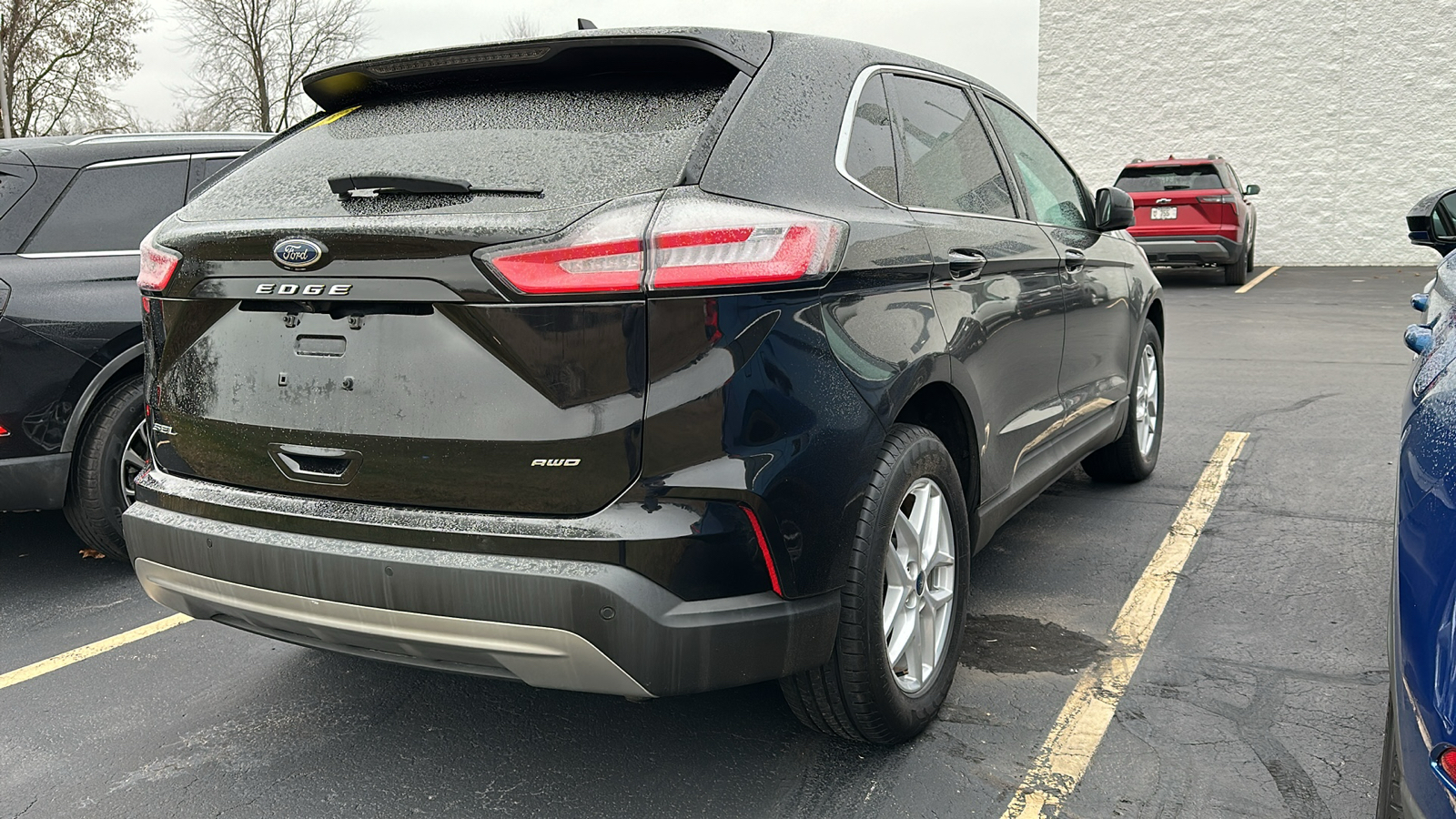 2021 Ford Edge SEL 3